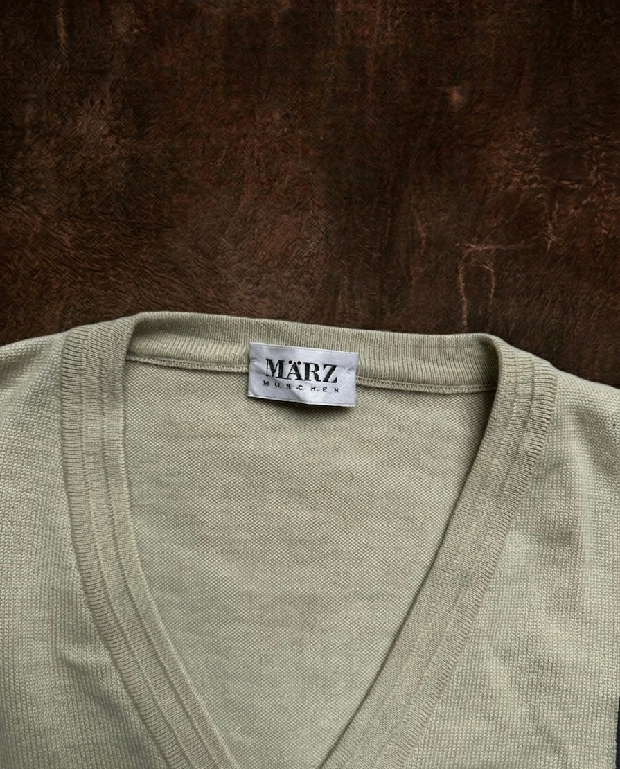 MARZ MUNCHEN VINTAGE V NECK DAIMOND SWEATER